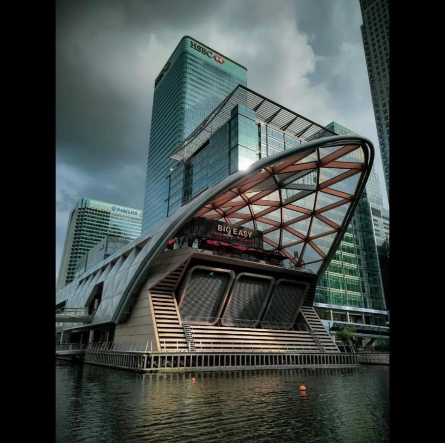 Apartament Waterfront *