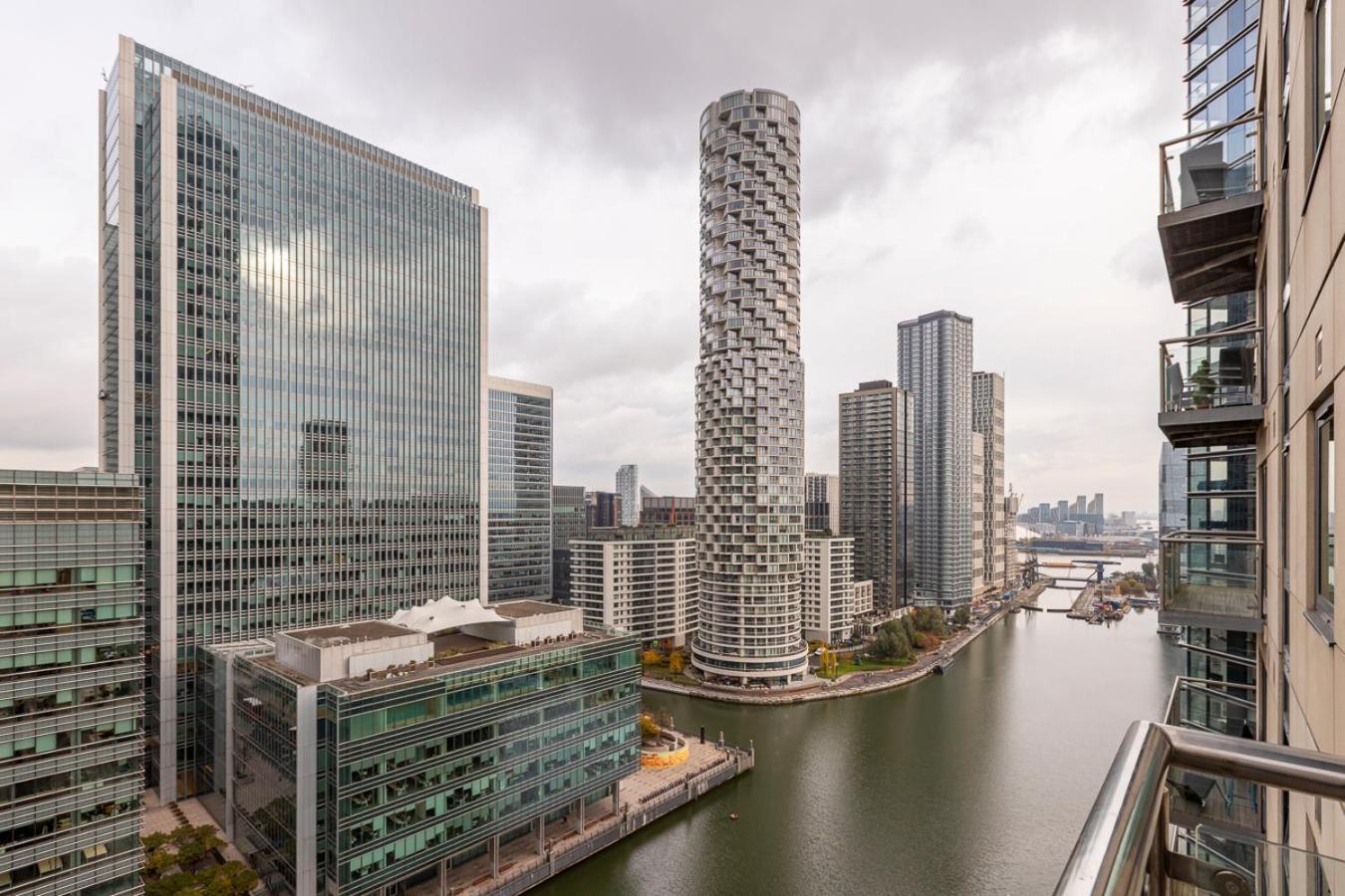 Waterfront * Londra